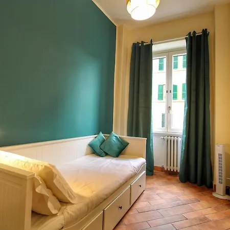 Apartment Large And Elegant *