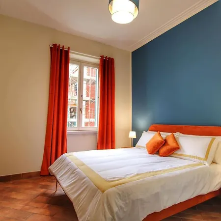 Apartment Large And Elegant Rom